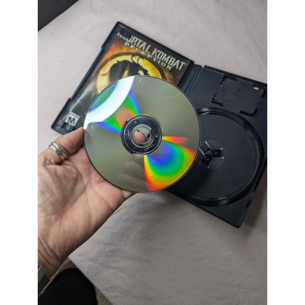 Mortal Kombat: Deception (Sony PlayStation 2,‎ 2004) Video game and manual